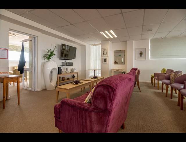 2 BEDROOM APARTMENT FOR SALE IN KENILWORTH UPPER